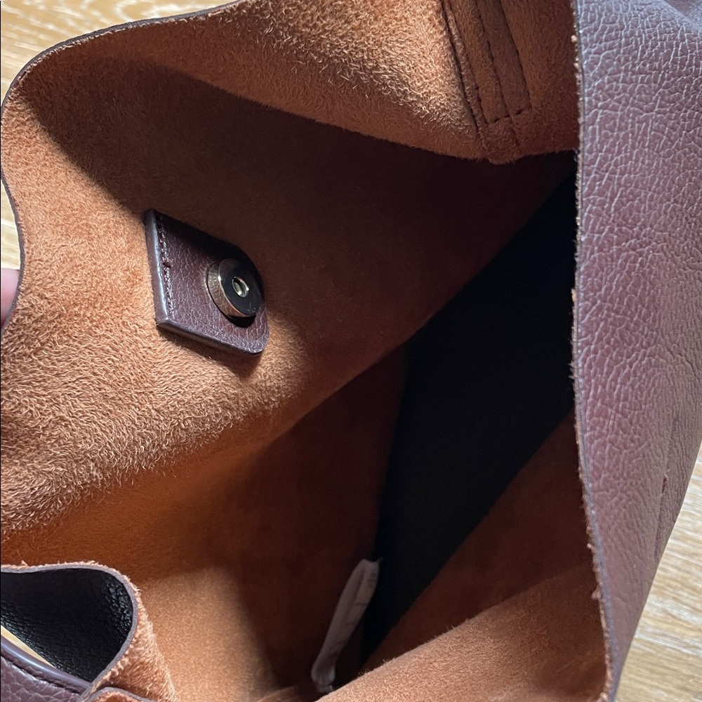 Anthropologie Leather Shoulder Bag in Dark Brown - Picture 3 of 4
